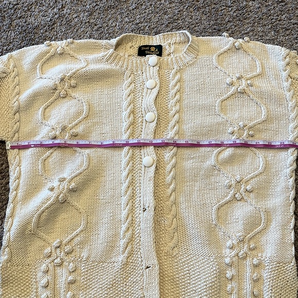 Tivoli Hand knit Chunky Cardigan, 100% cotton  Christmas Sweater Cream Size M/L - Picture 6 of 7